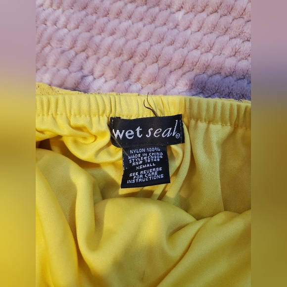 Wet seal xs extra small yellow dress shirt - Picture 2 of 4